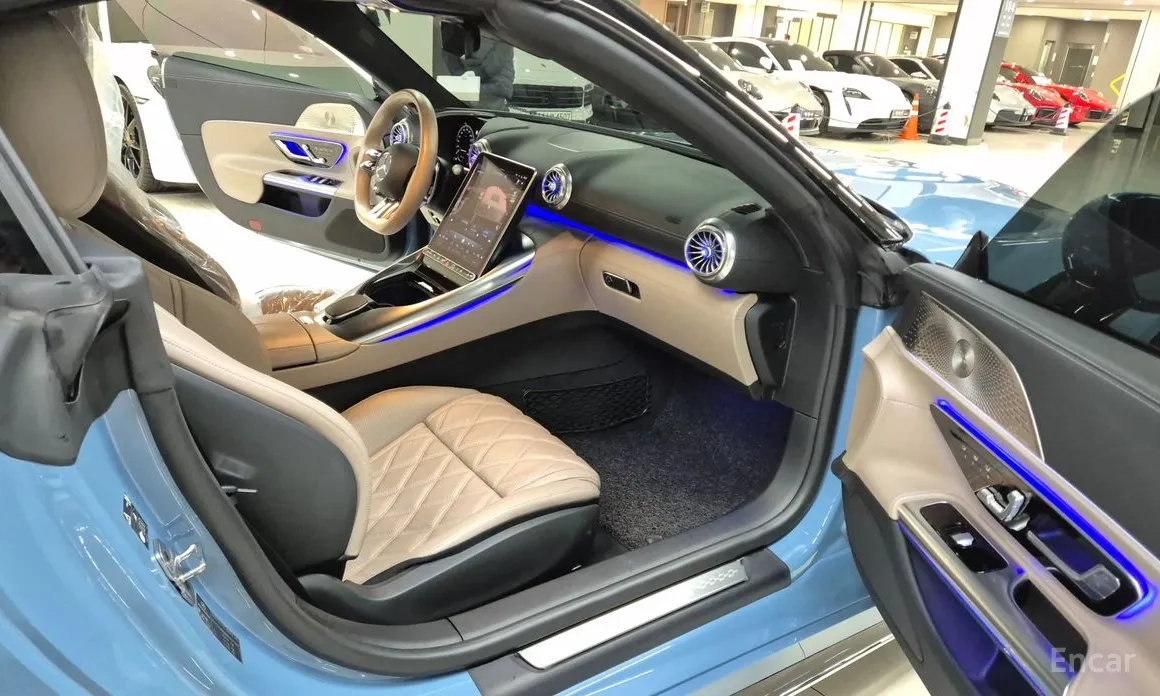 Mercedes-Benz SL-Class 2023 AMG SL63 4MATIC+ Manufaktur