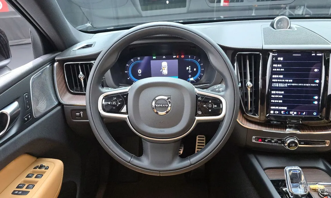 Volvo XC60 2017 B5 Inscription