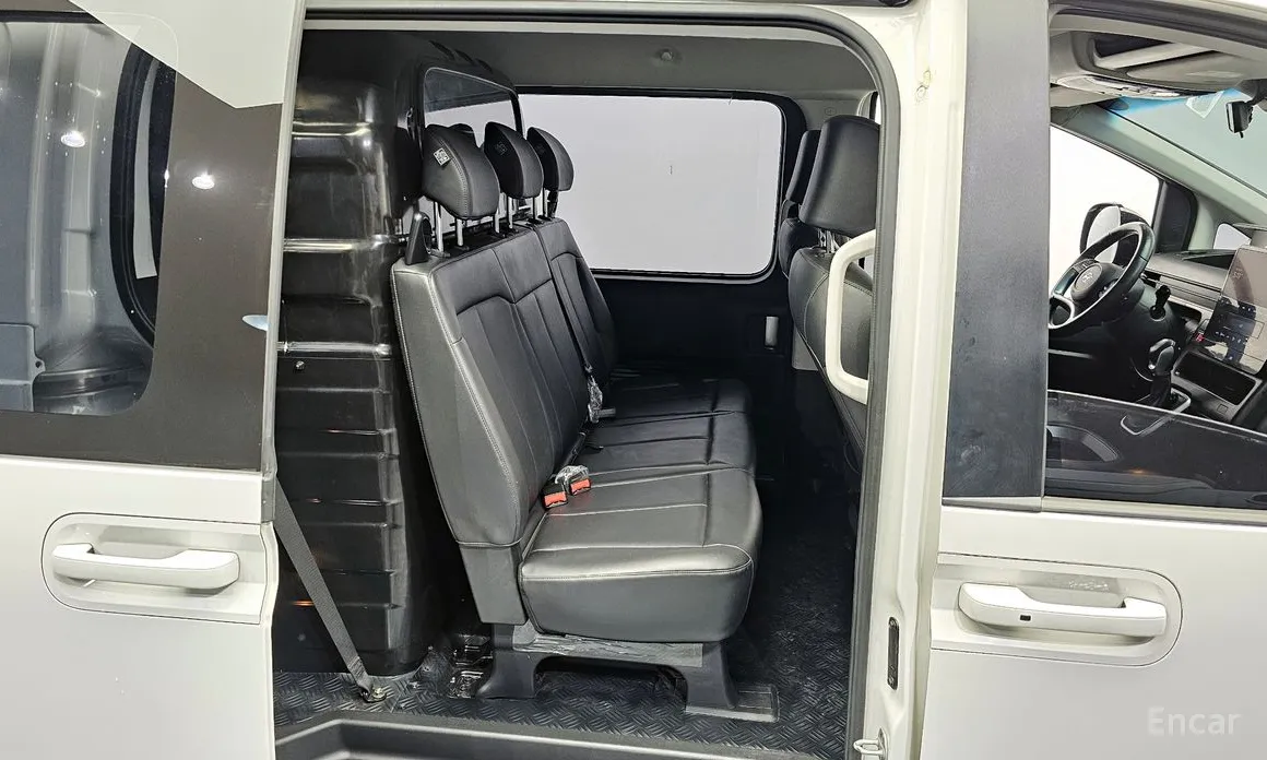 Hyundai Staria 2021 Cargo 5-Seater