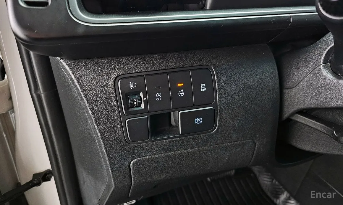 Hyundai Staria 2021 Cargo 5-Seater