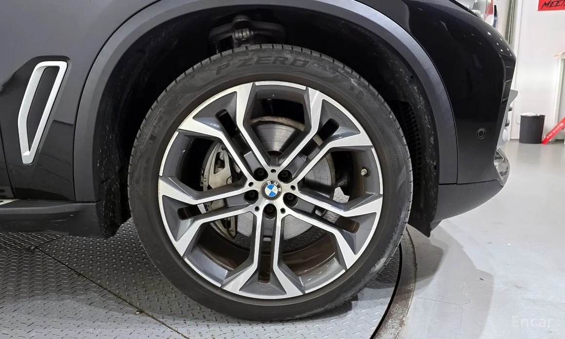 BMW X5 2019 xDrive 30d xLine