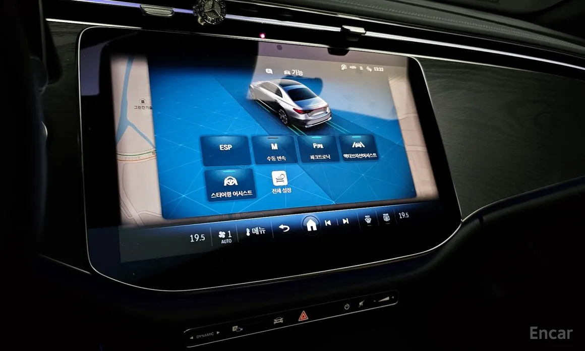 Mercedes-Benz E-Class 2024 E200 Avantgarde