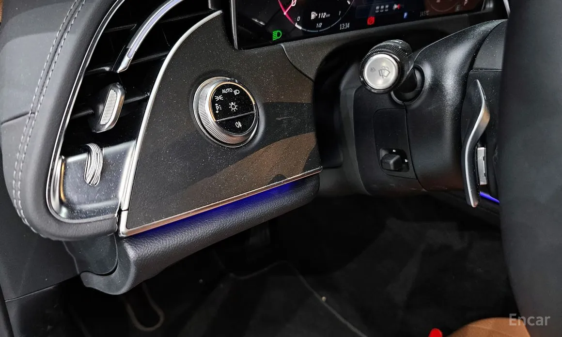 Mercedes-Benz E-Class 2024 E200 Avantgarde