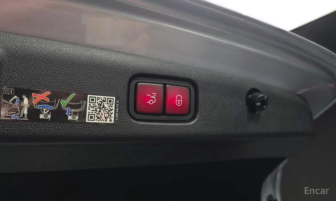 Mercedes-Benz E-Class 2024 E200 Avantgarde