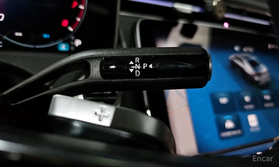 Mercedes-Benz E-Class 2024 E200 Avantgarde