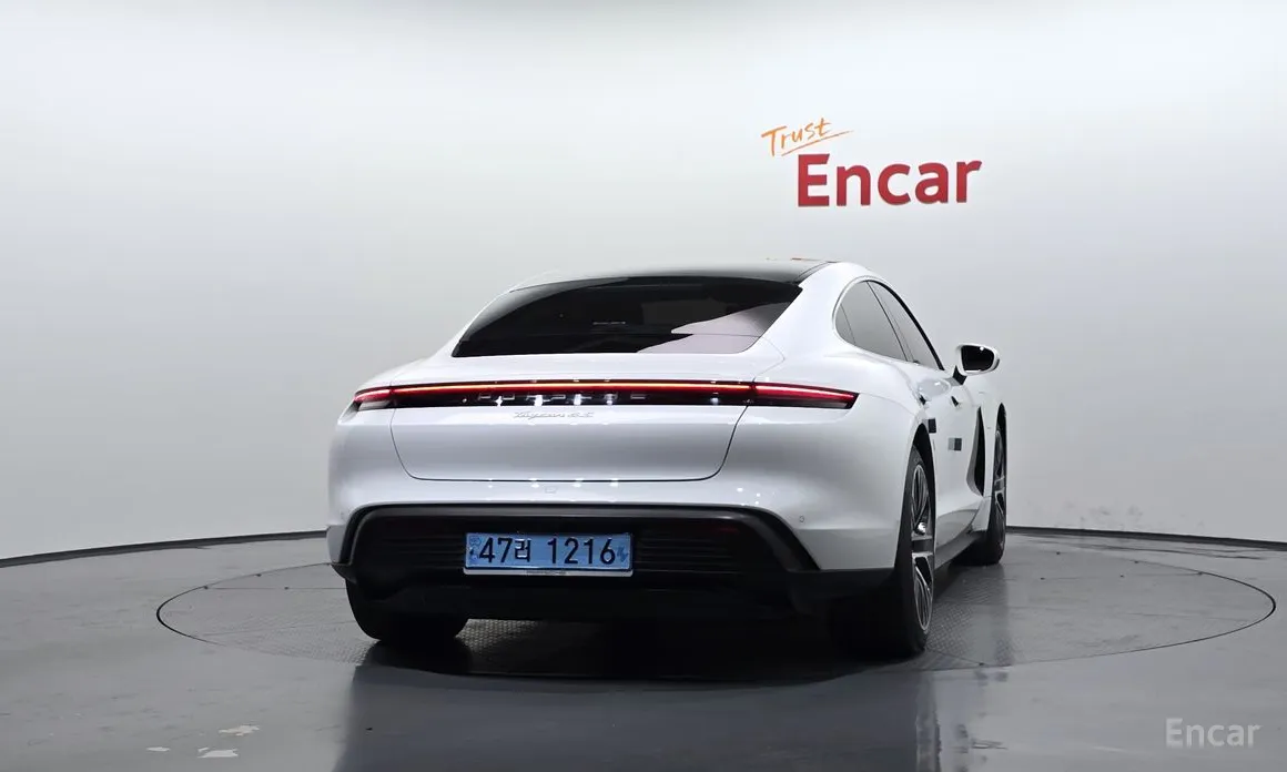 Porsche Taycan 2020 4S