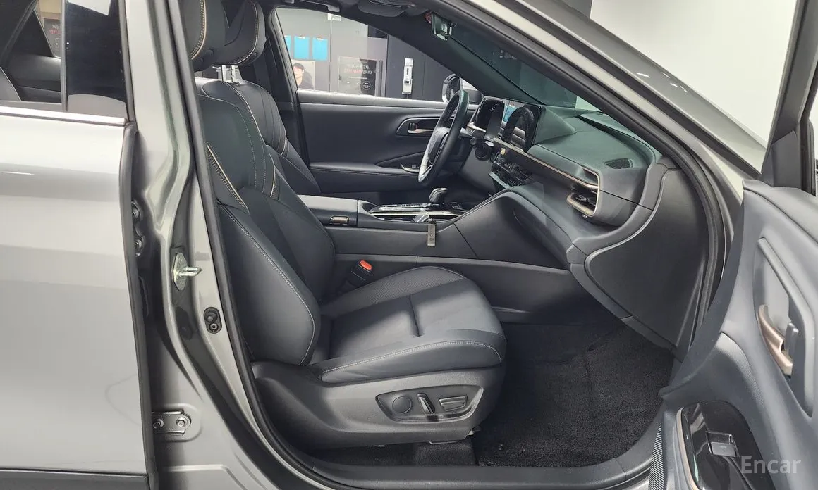 Toyota Crown 2023 2.5 4WD Hybrid