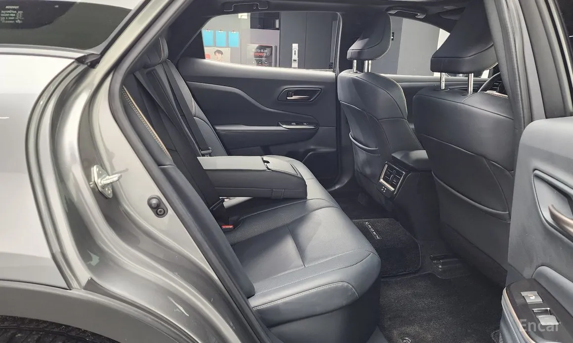 Toyota Crown 2023 2.5 4WD Hybrid