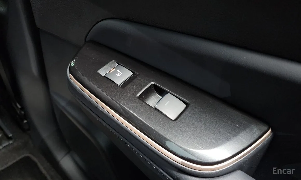 Toyota Crown 2023 2.5 4WD Hybrid