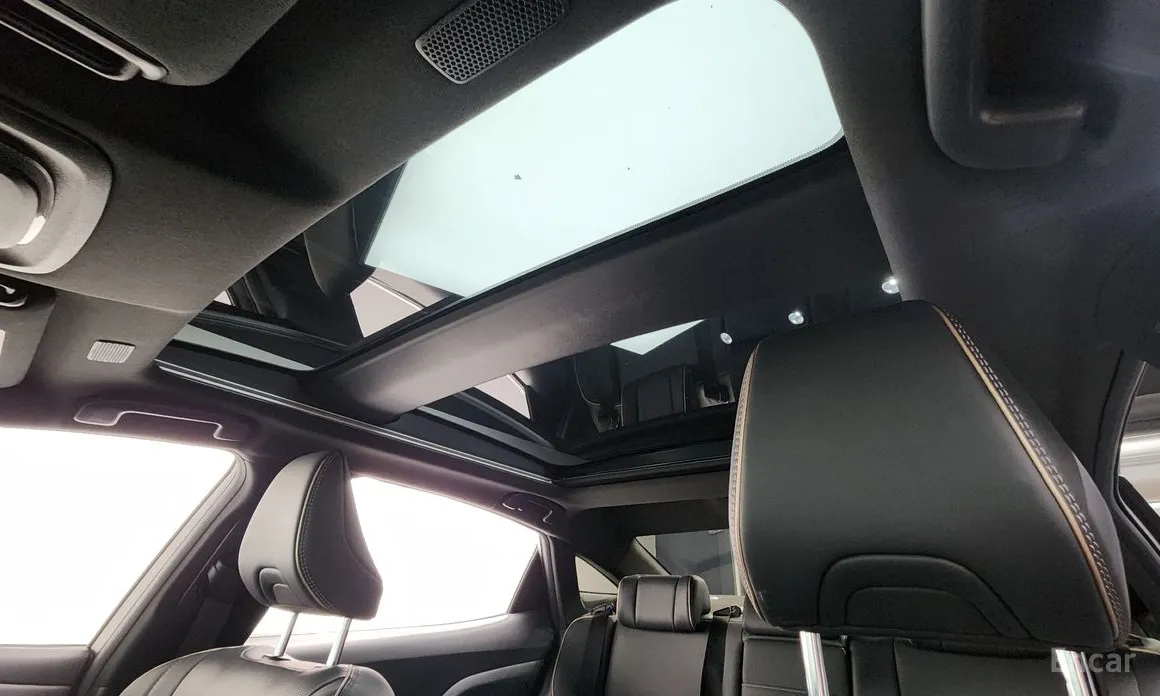 Toyota Crown 2023 2.5 4WD Hybrid