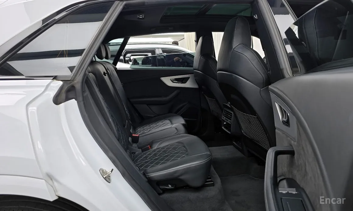 Audi Q8 2018 55 TFSI Quattro Premium