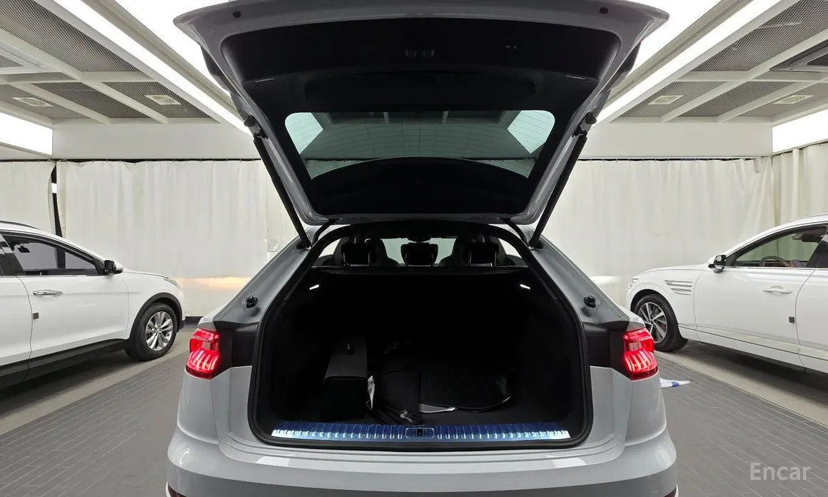 Audi Q8 2018 55 TFSI Quattro Premium