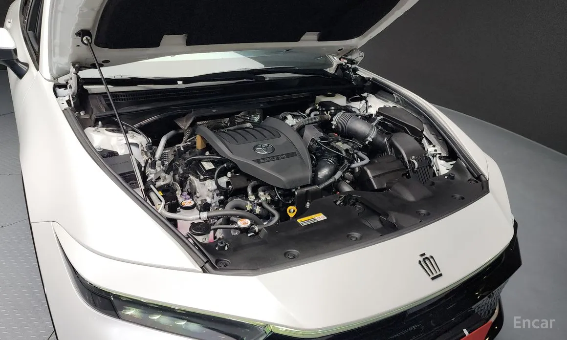 Toyota Crown 2023 2.4 4WD Dual Boost HYbrid