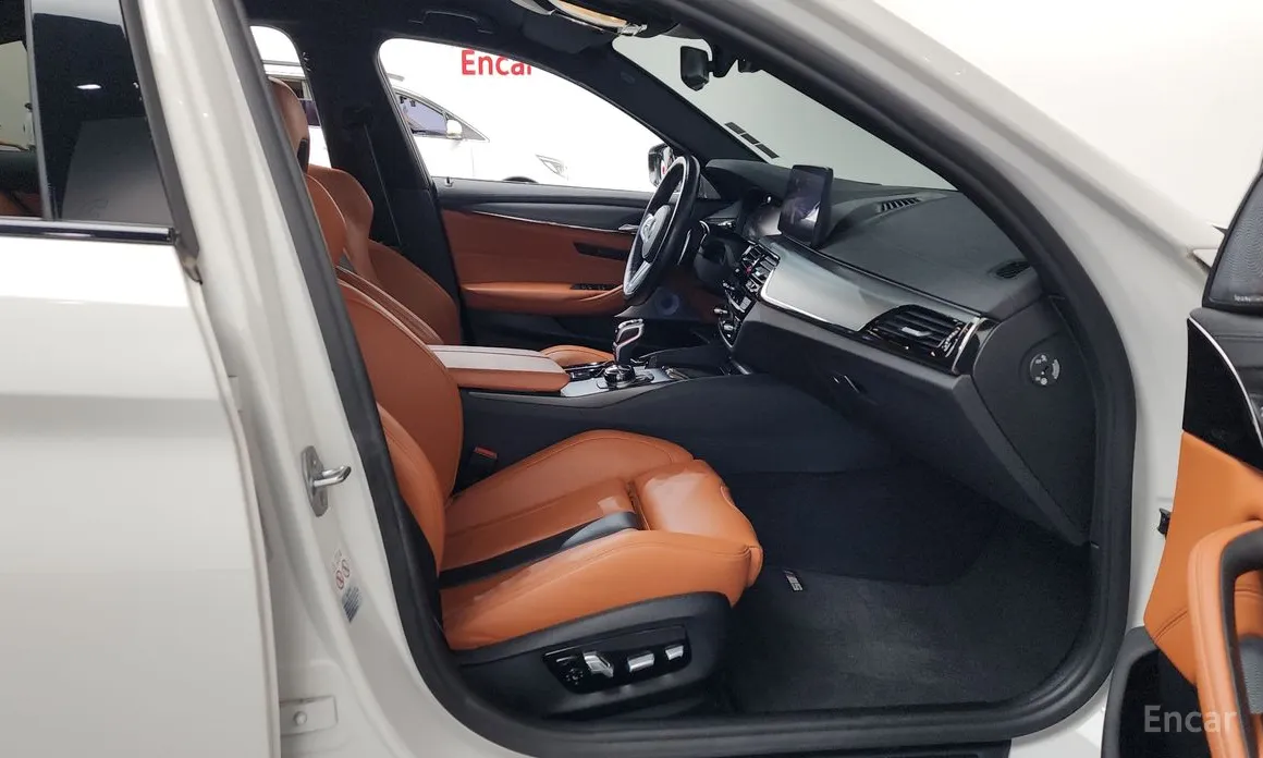 BMW M5 2018 M5 Sedan Competition