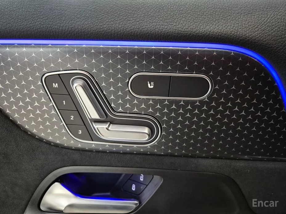 Mercedes-Benz EQA 2021 EQA250 AMG Line