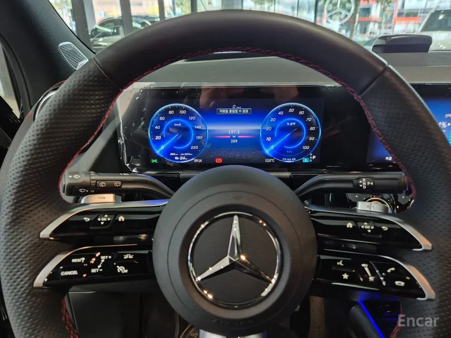 Mercedes-Benz EQA 2021 EQA250 AMG Line