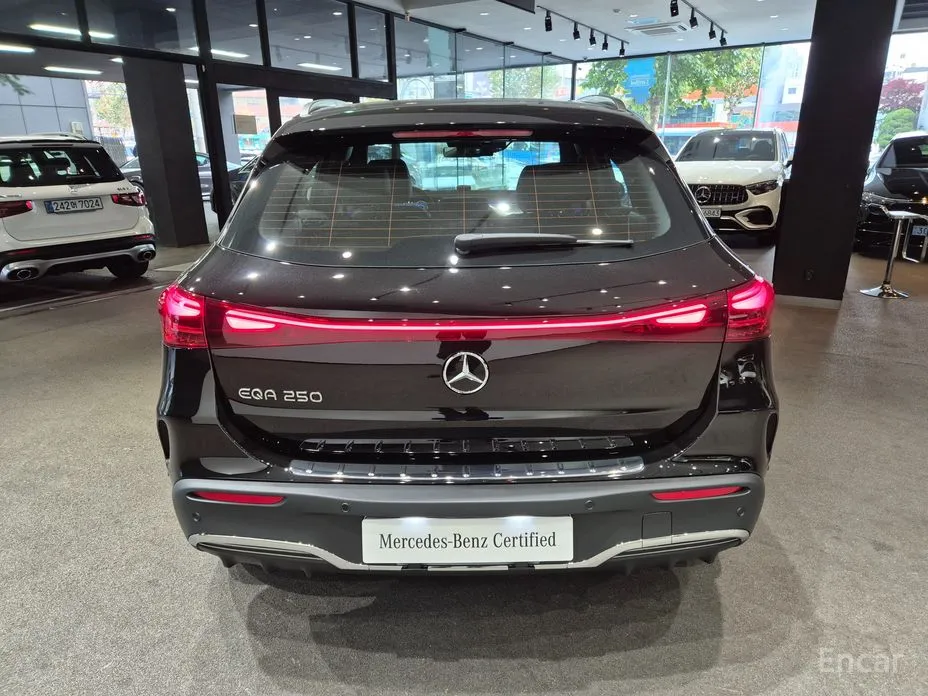 Mercedes-Benz EQA 2021 EQA250 AMG Line