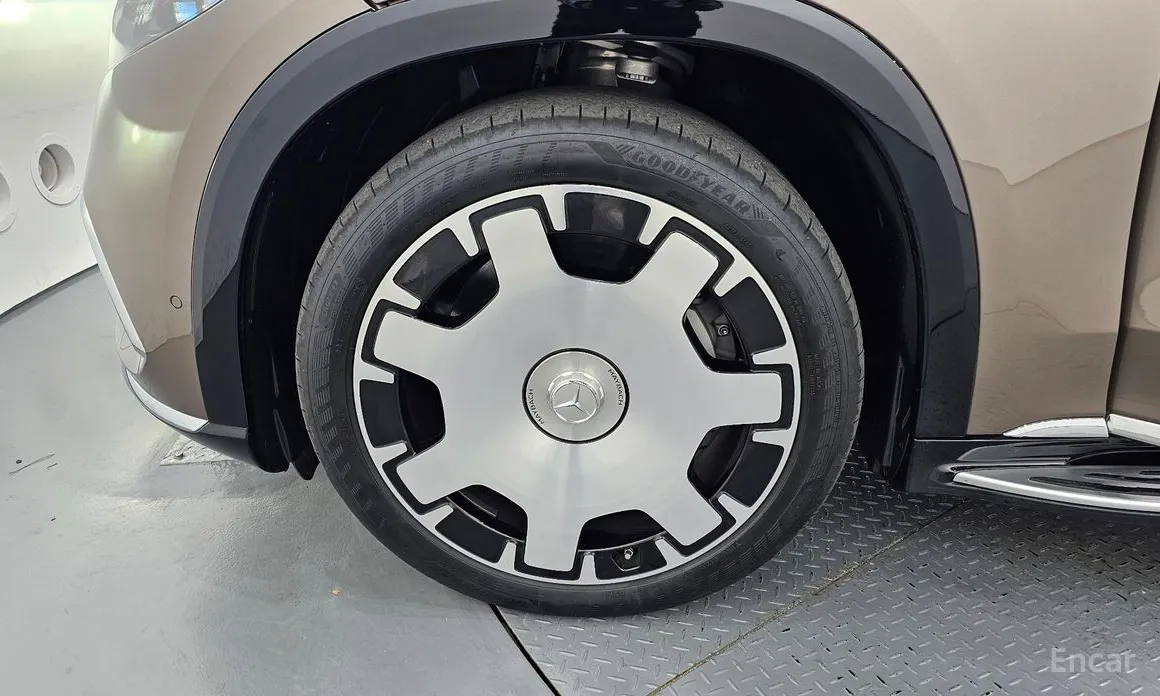 Mercedes-Benz EQS 2023 Maybach EQS680 4MATIC