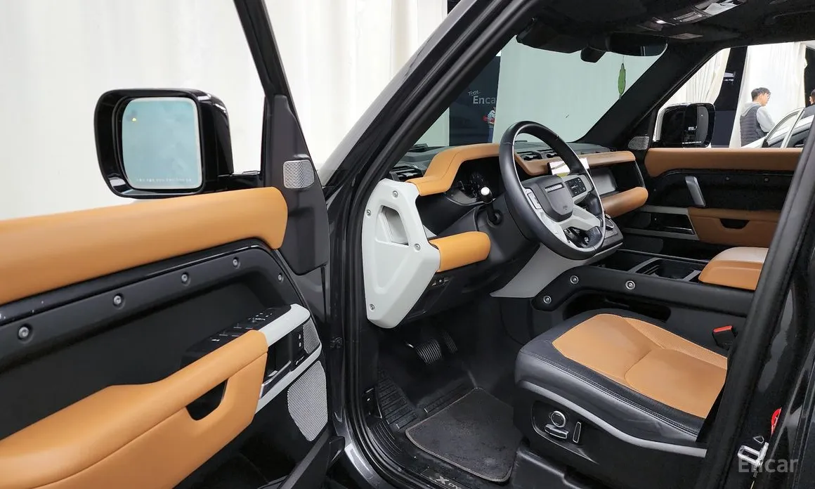 Land Rover Defender 2020 130 P400 X-Dynamic HSE