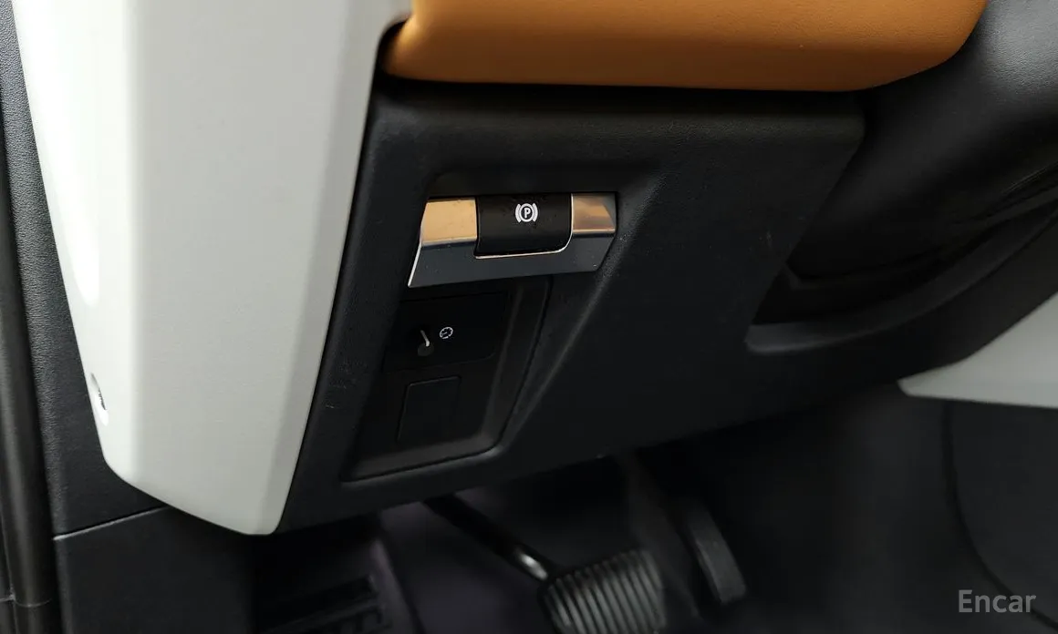 Land Rover Defender 2020 130 P400 X-Dynamic HSE