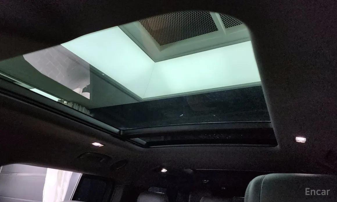 Land Rover Defender 2020 130 P400 X-Dynamic HSE