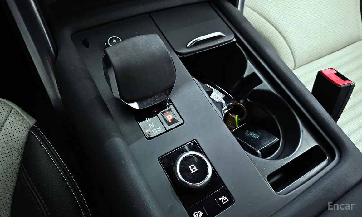 Land Rover Discovery 2017 P360 R-Dynamic SE