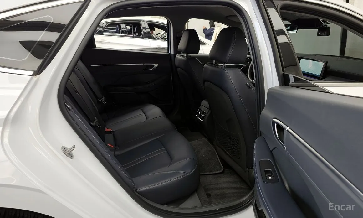 Hyundai Sonata 2023 1.6 Turbo