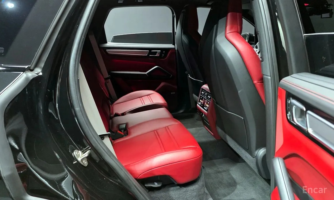 Porsche Cayenne 2019 3.0 PLATINUM EDITION