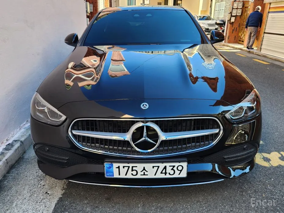 Mercedes-Benz C-Class 2022 C300 4MATIC Avantgarde