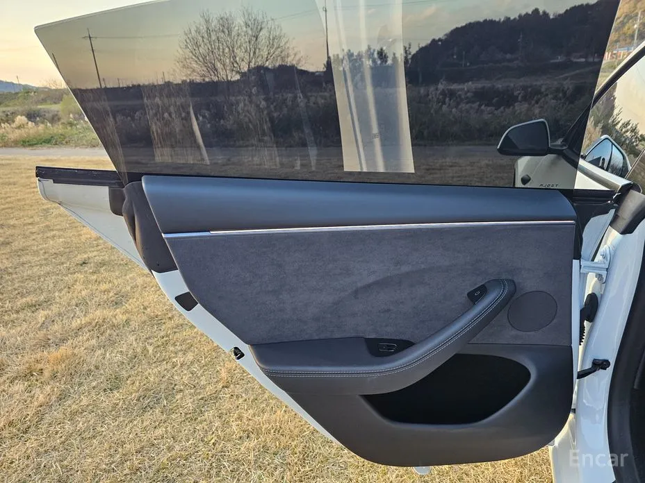 Tesla Model 3 2017 Long Range