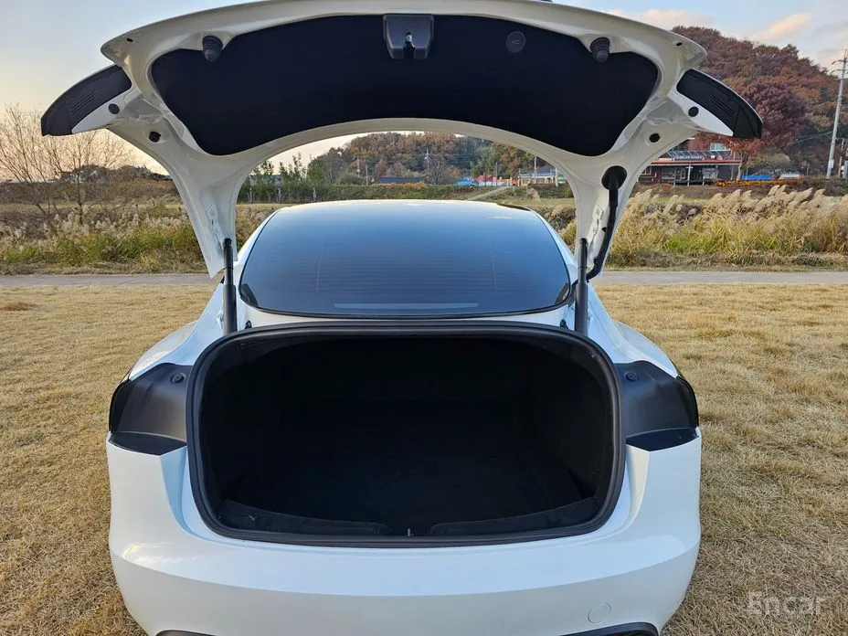 Tesla Model 3 2017 Long Range
