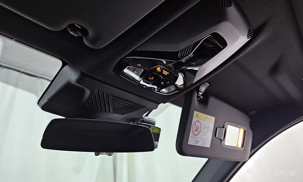 BMW X1 2023 xDrive 20i M Sport