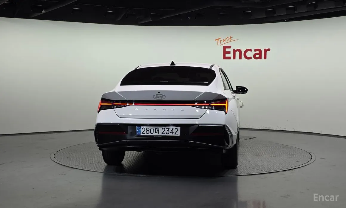 Hyundai Avante 2023 1.6
