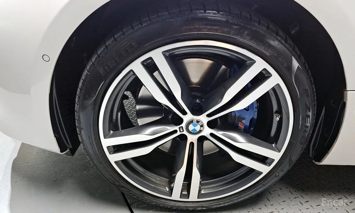 BMW Gran Turismo 2017 630i xDrive M Sport