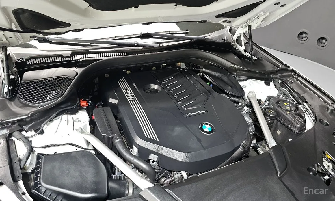 BMW Gran Turismo 2017 630i xDrive M Sport