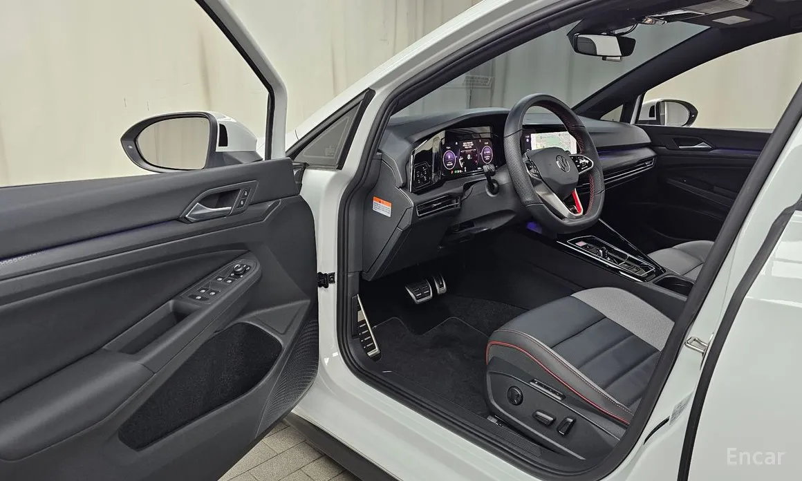 Volkswagen Golf 2022 2.0 GTI