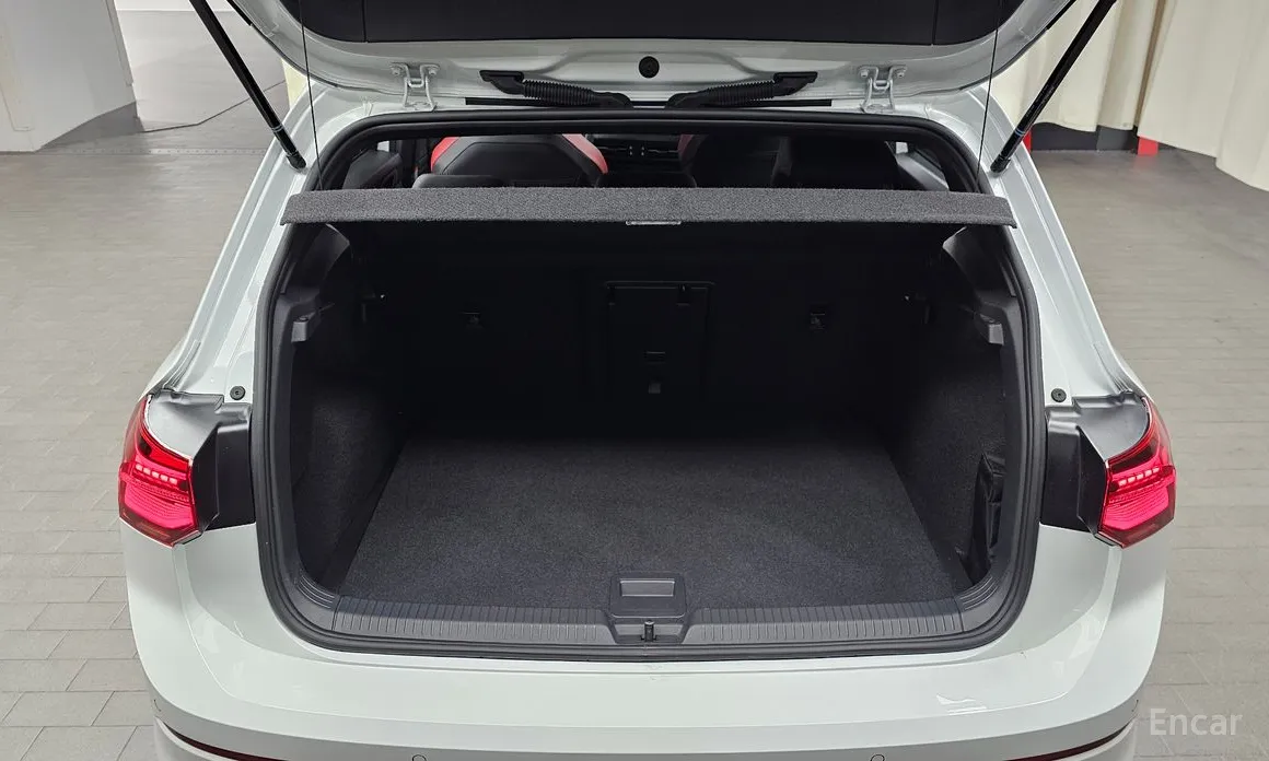 Volkswagen Golf 2022 2.0 GTI