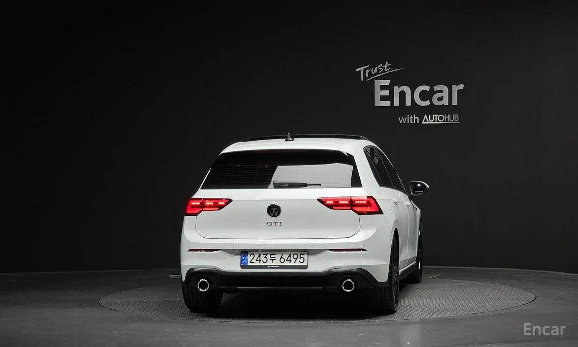 Volkswagen Golf 2022 2.0 GTI