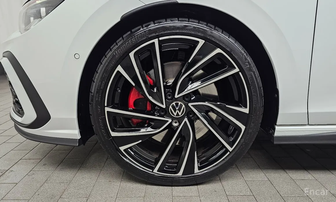 Volkswagen Golf 2022 2.0 GTI