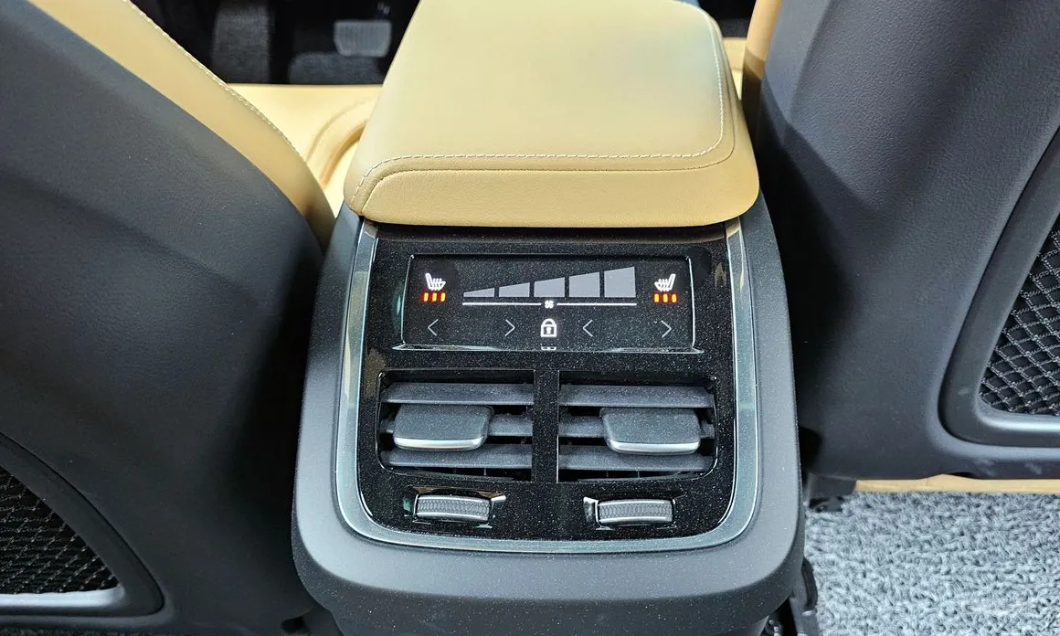 Volvo XC60 2017 B5 Ultimate Bright