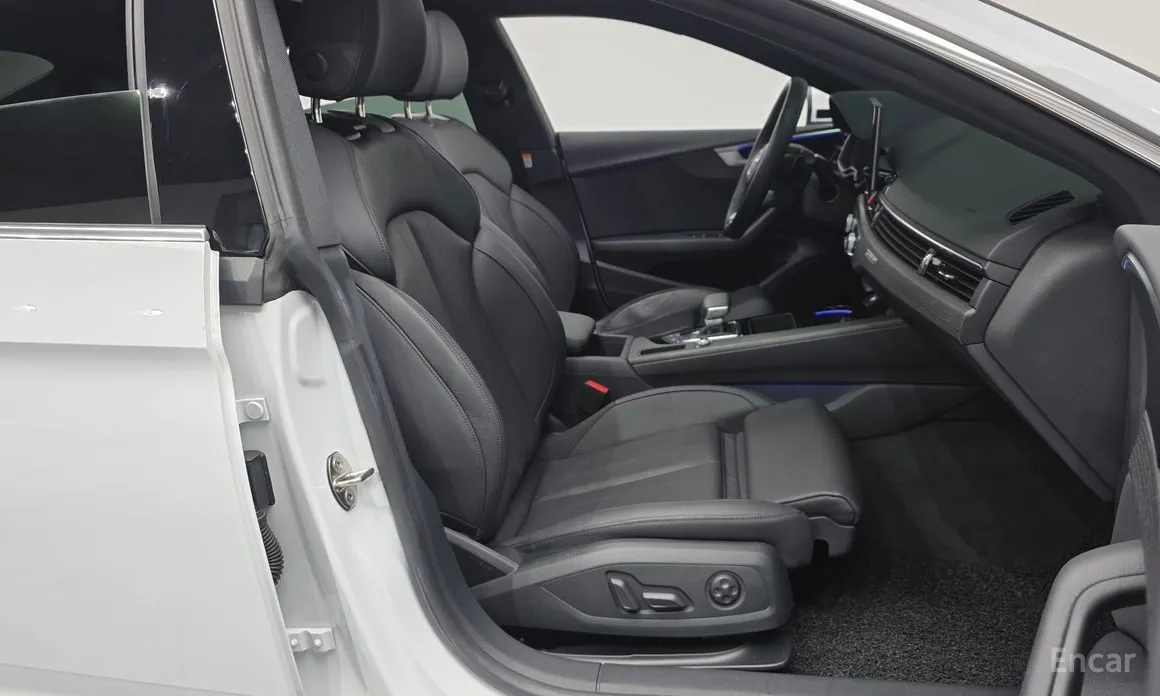 Audi A5 2017 40 TFSI Quattro Premium Sportback