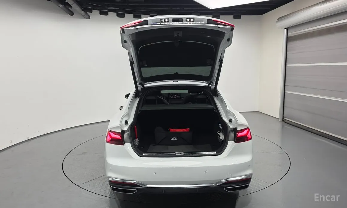 Audi A5 2017 40 TFSI Quattro Premium Sportback