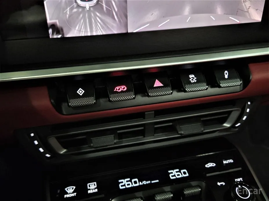 Porsche 911 2019 Carrera 4 Cabriolet