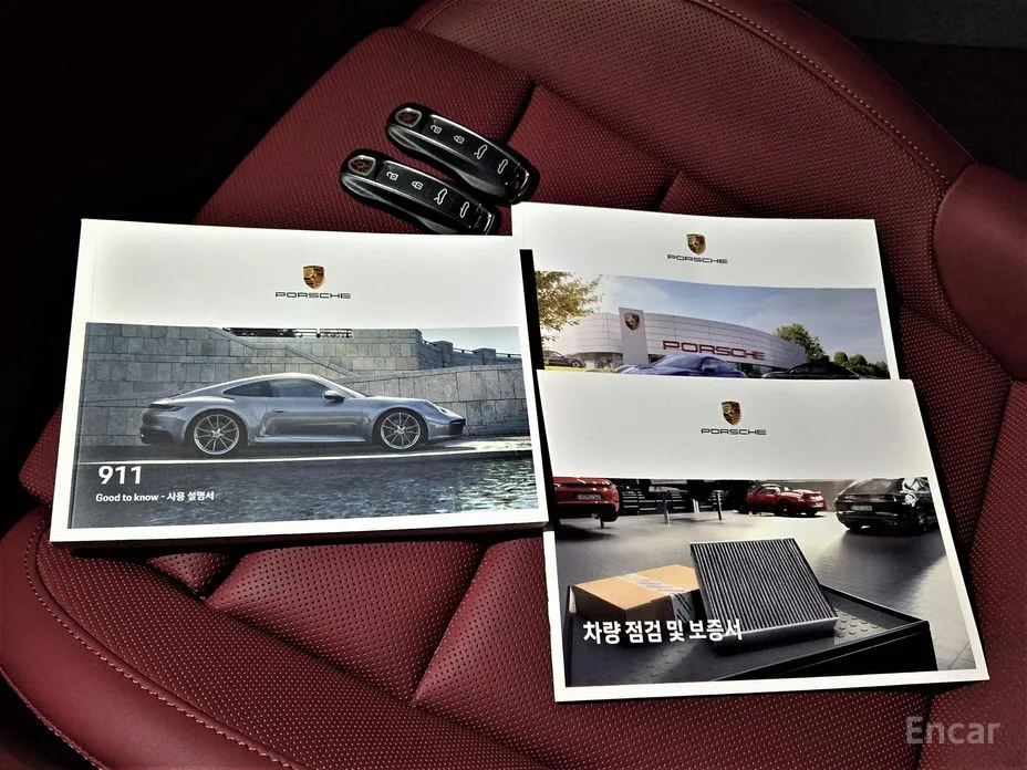 Porsche 911 2019 Carrera 4 Cabriolet