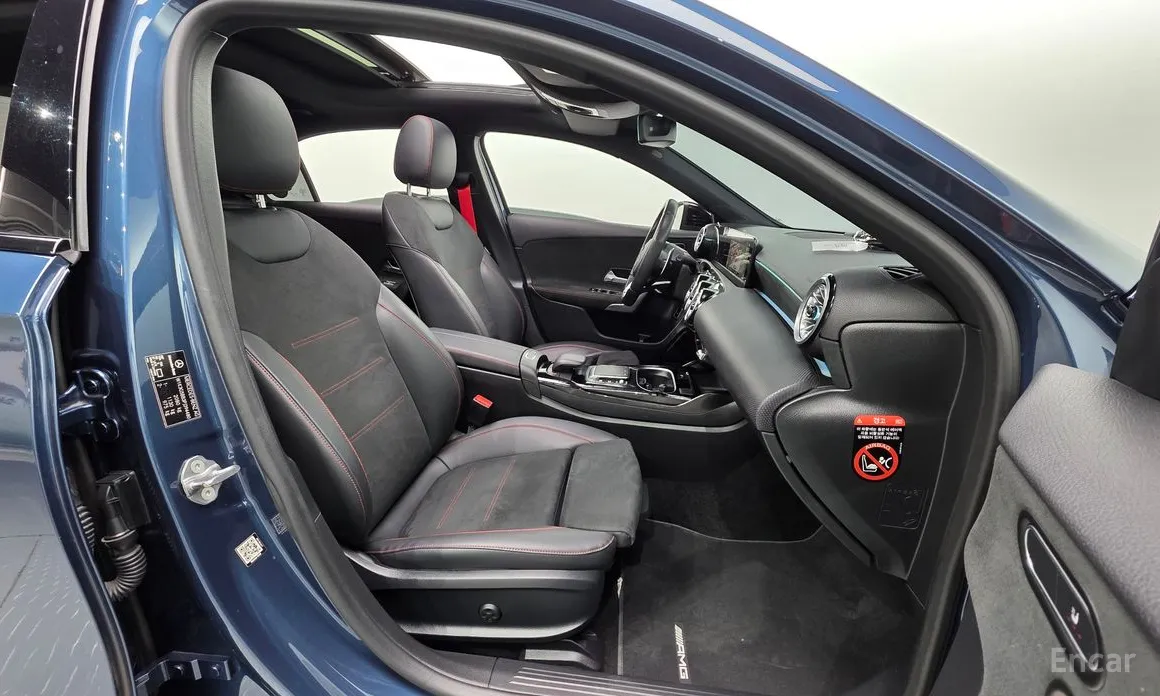 Mercedes-Benz A-Class 2019 AMG A35 4MATIC Sedan