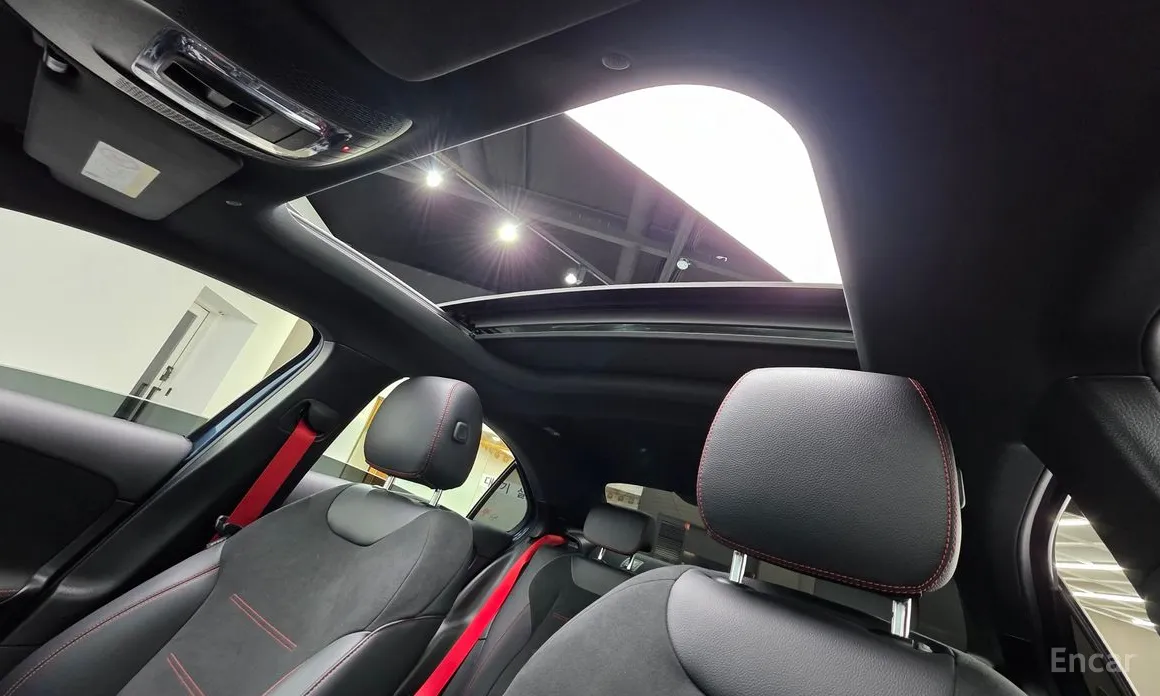 Mercedes-Benz A-Class 2019 AMG A35 4MATIC Sedan