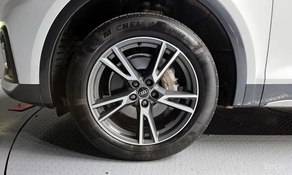 Audi Q5 2017 45 TFSI Quattro