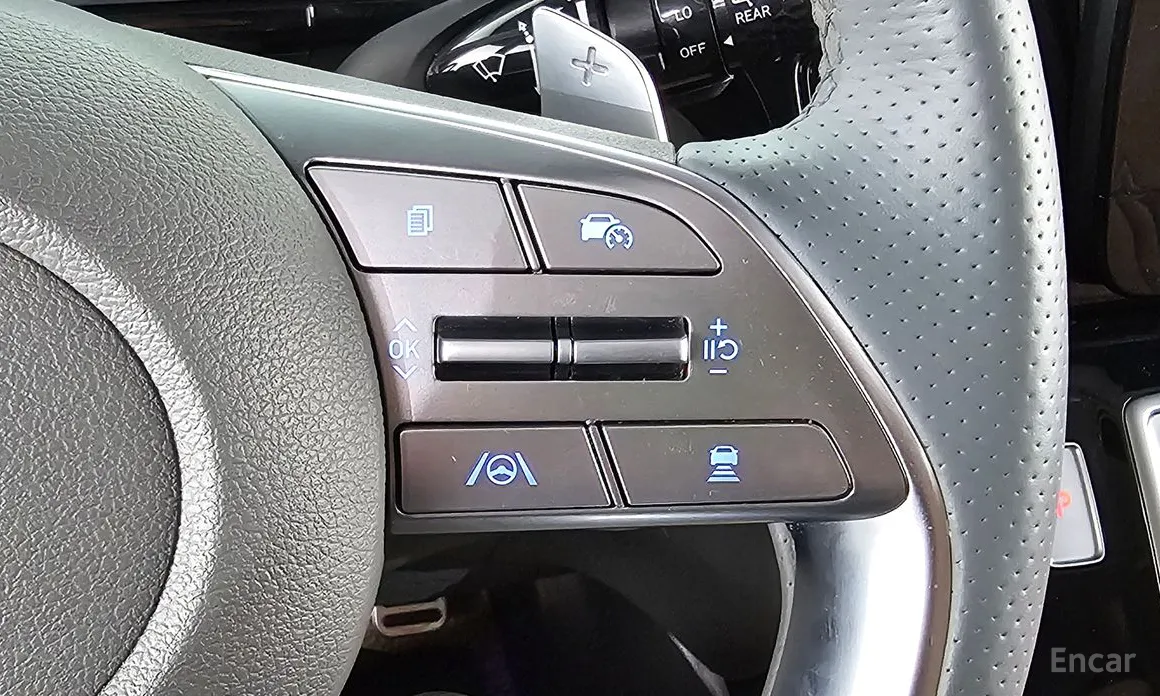 Hyundai Staria 2021 Lounge 7-Seater