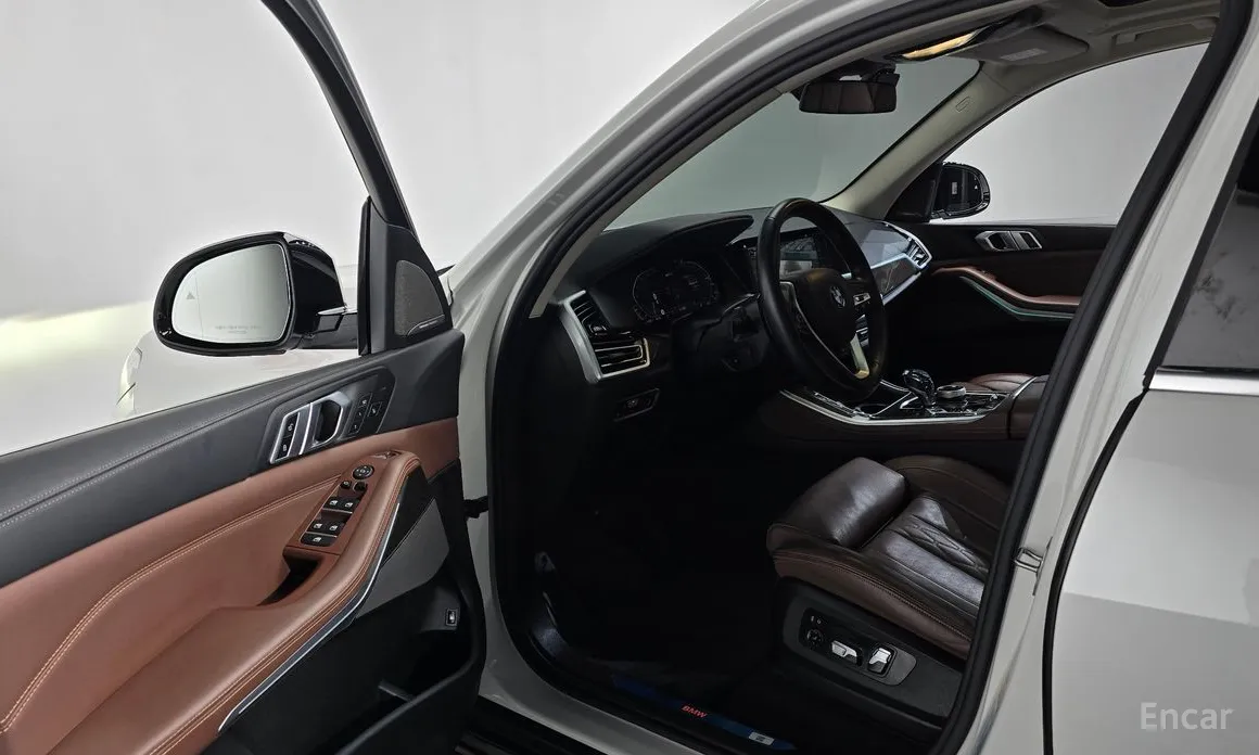 BMW X5 2019 xDrive 45e xLine