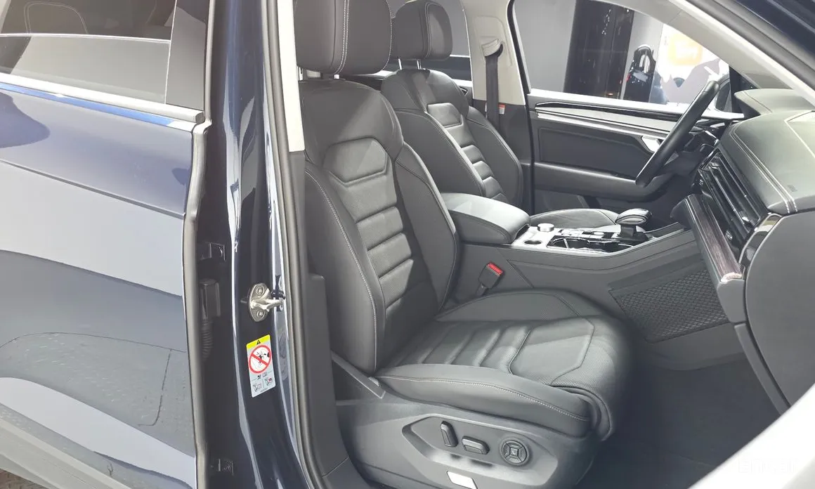 Volkswagen Touareg 2019 3.0 TDI Premium